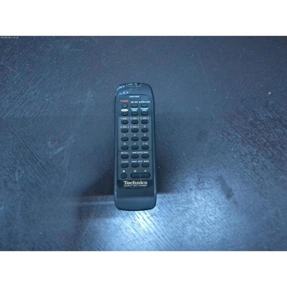 Genuine Technics EUR643806 CD Changer Remote Control For SLPD888, SLPDAA8 OEM - Picture 6 of 6